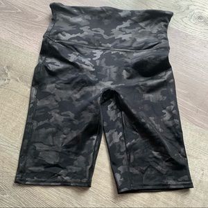 Women’s size medium SPANX biker shorts